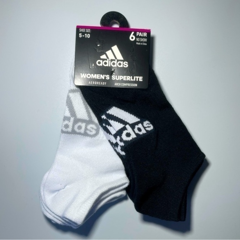 Adidas women’s no show socks 6 pack size 5-10 black white gray